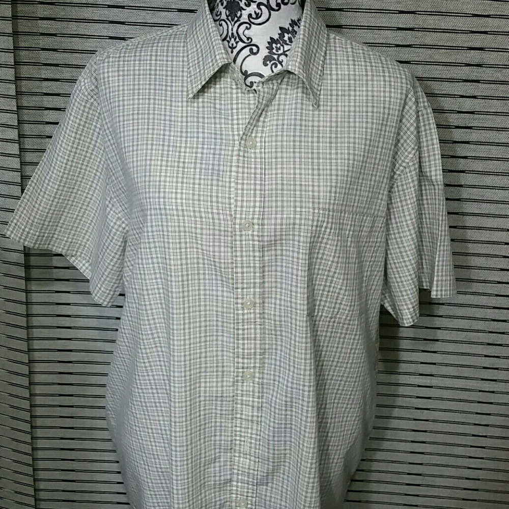 Clearance! Cherokee Men's Short Sleeve Shirt